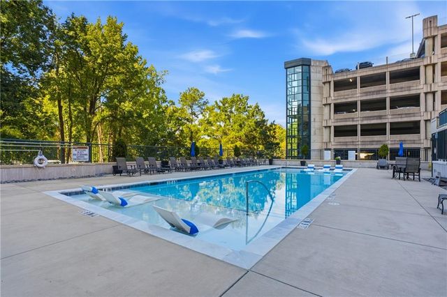 3040 Peachtree Road NW 709, Atlanta, GA 30305