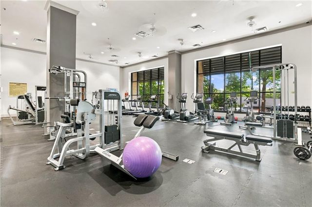 3040 Peachtree Road NW 709, Atlanta, GA 30305