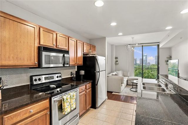 3040 Peachtree Road NW 709, Atlanta, GA 30305