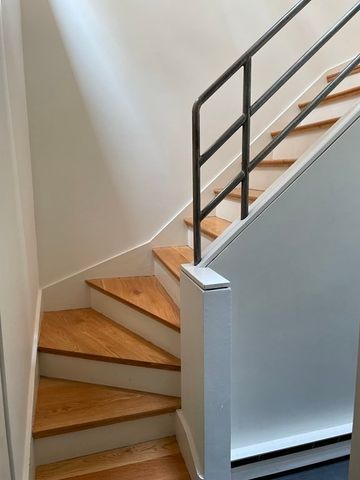 33 Lawrence St 2, Boston, MA 02116