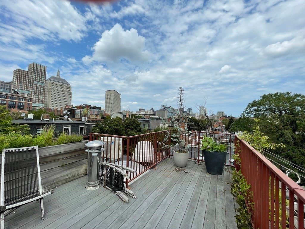 33 Lawrence St 2, Boston, MA 02116