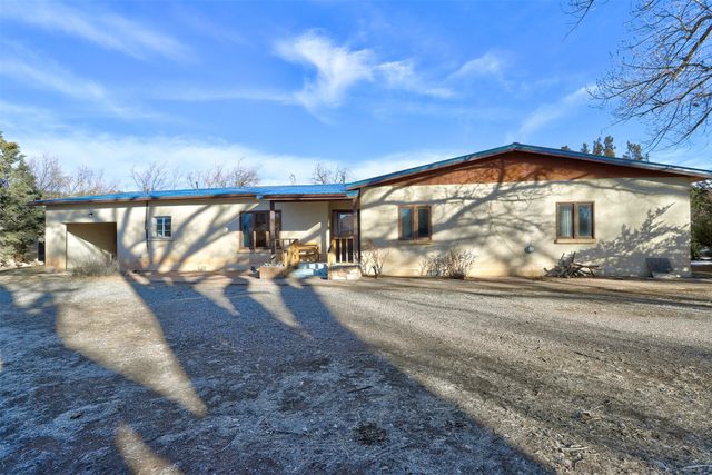 159A County Rd 155, Abiquiu, NM 87510
