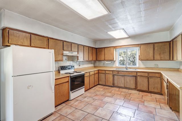 159A County Rd 155, Abiquiu, NM 87510