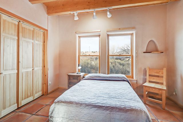 159A County Rd 155, Abiquiu, NM 87510