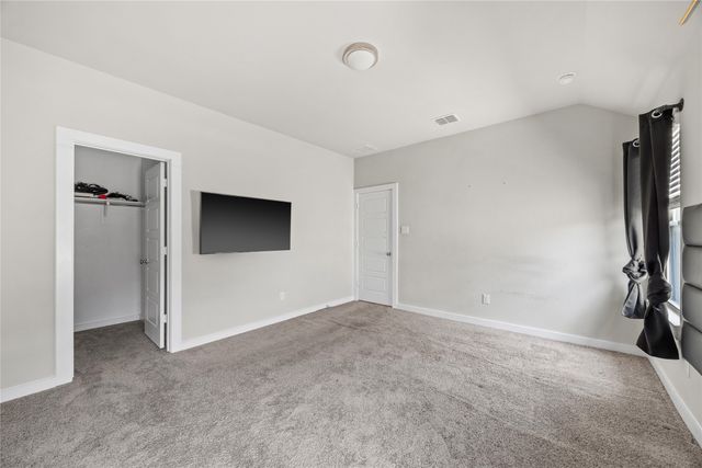 646 Olympic Way, Red Oak, TX 75154