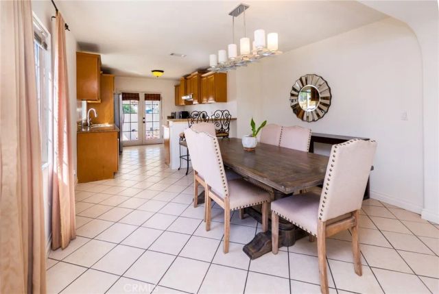 8755 Rincon Avenue, Sun Valley, CA 91352