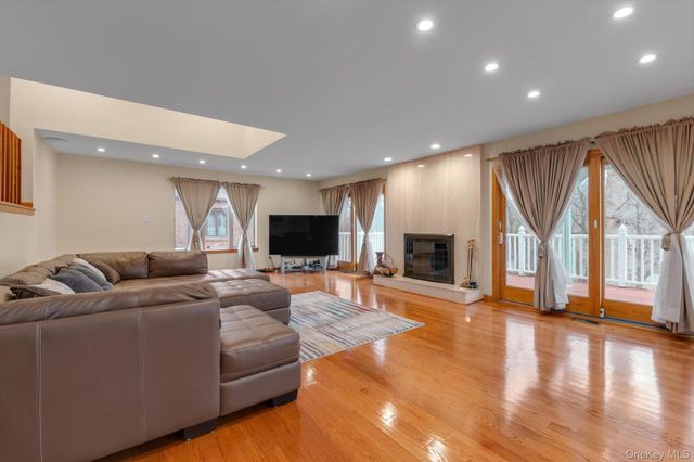 217-63 Corbett Road, Bayside, NY 11361