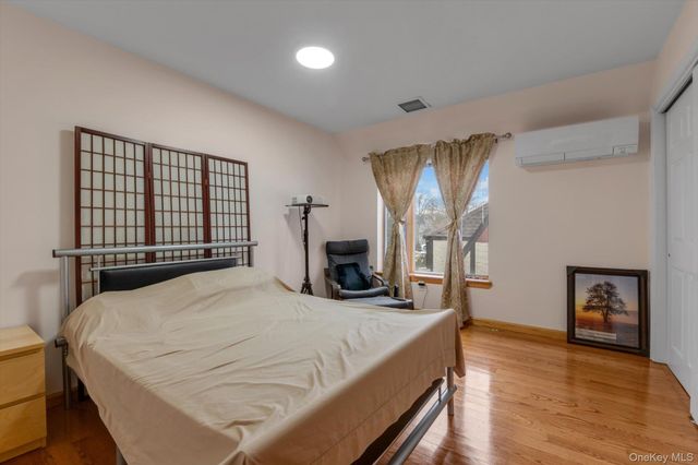 217-63 Corbett Road, Bayside, NY 11361