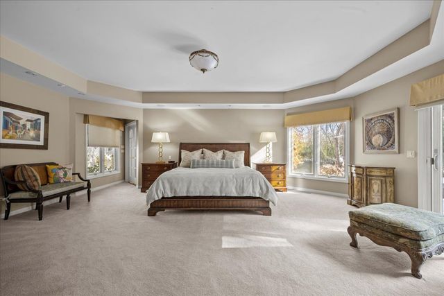 1725 Lilly Court, Highland Park, IL 60035