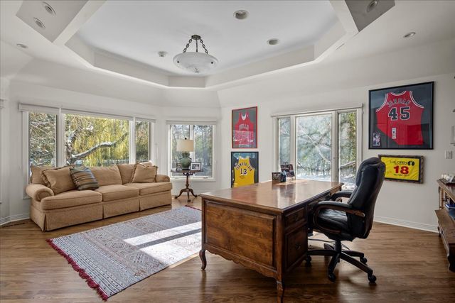 1725 Lilly Court, Highland Park, IL 60035