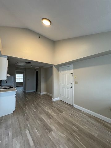 52 Washington 9, Marblehead, MA 01945