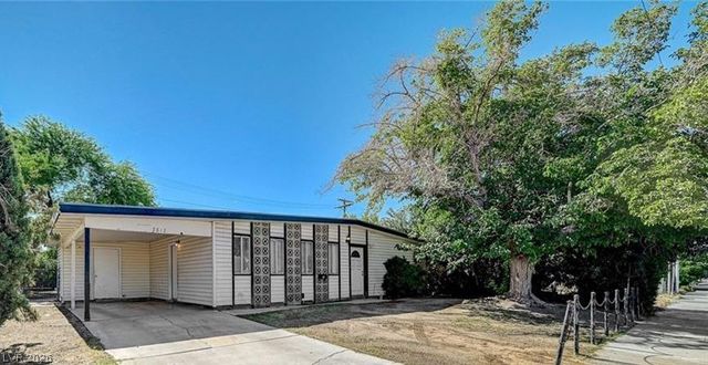 2812 Richfield Boulevard, Las Vegas, NV 89102