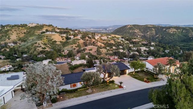 34 Sage Lane, Bell Canyon, CA 91307