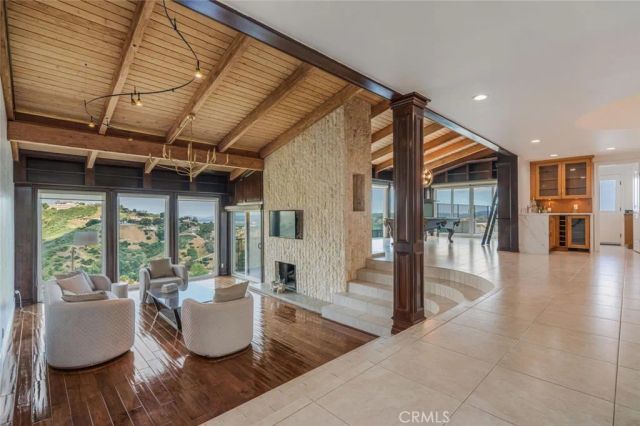 34 Sage Lane, Bell Canyon, CA 91307