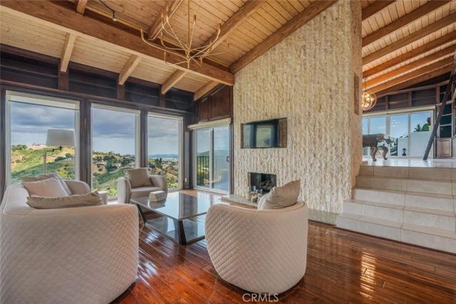 34 Sage Lane, Bell Canyon, CA 91307
