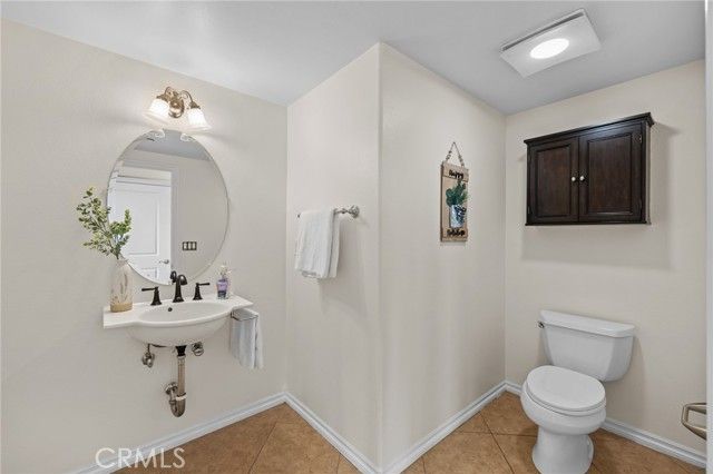 13031 Villosa Place 437, Los Angeles, CA 90094