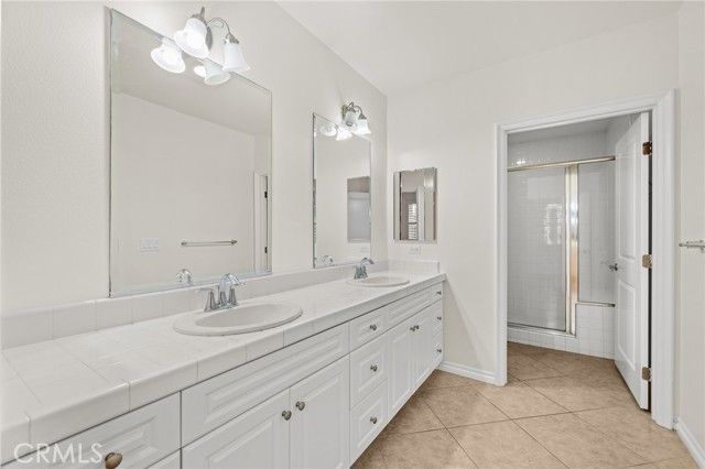 13031 Villosa Place 437, Los Angeles, CA 90094