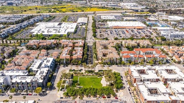 13031 Villosa Place 437, Los Angeles, CA 90094