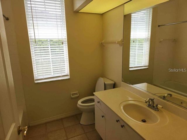 5282 FAR OAK, Sarasota, FL 34238