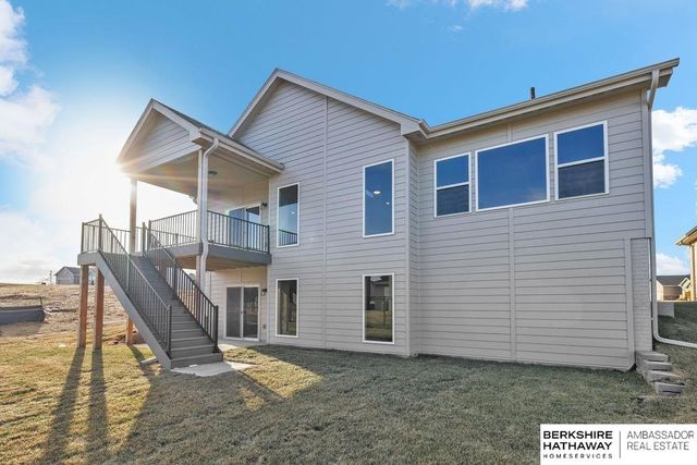 9801 S 184th Avenue, Omaha, NE 68136