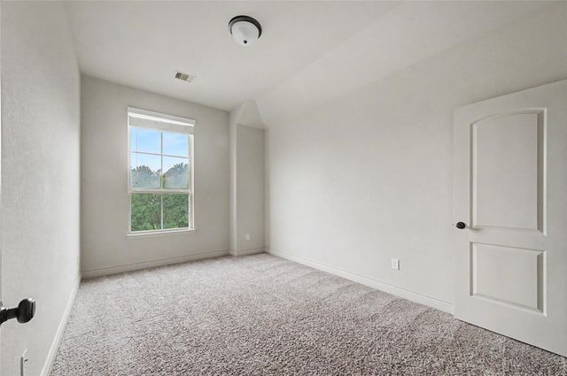 38 Jonquil Place, Tomball, TX 77375
