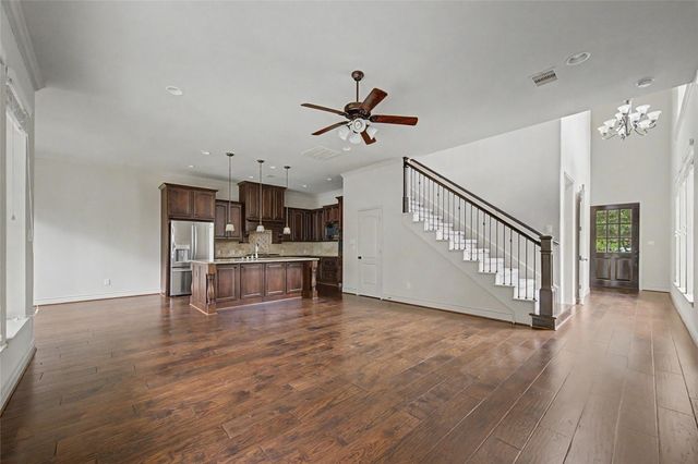 38 Jonquil Place, Tomball, TX 77375