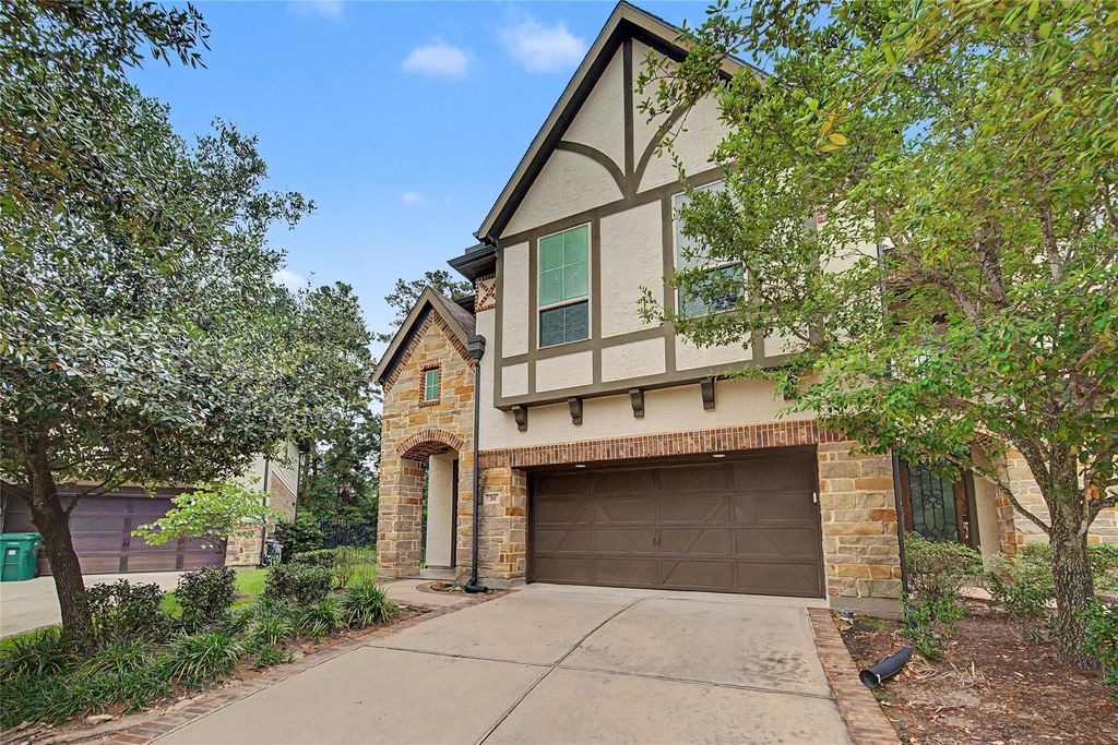38 Jonquil Place, Tomball, TX 77375