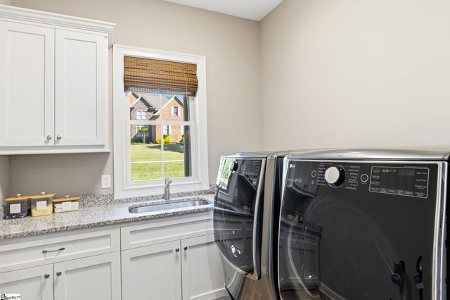 34 Fox Hunt Lane, Greer, SC 29651