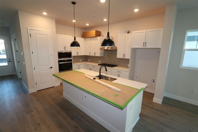 7308 DONNYBROOK LANE, Sarasota, FL 34240