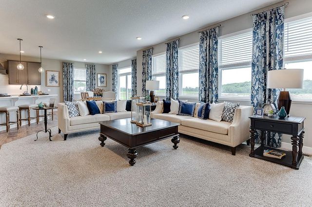 10518 Bent Pine Lane, Woodbury, MN 55129