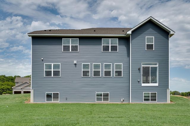 10518 Bent Pine Lane, Woodbury, MN 55129