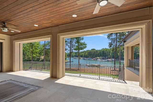 101 Wellfleet Lane, Mooresville, NC 28117