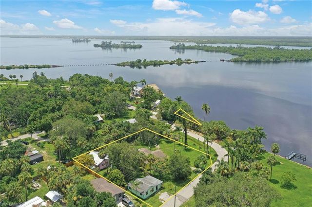 4844-4846 E Riverside DR, Fort Myers, FL 33905