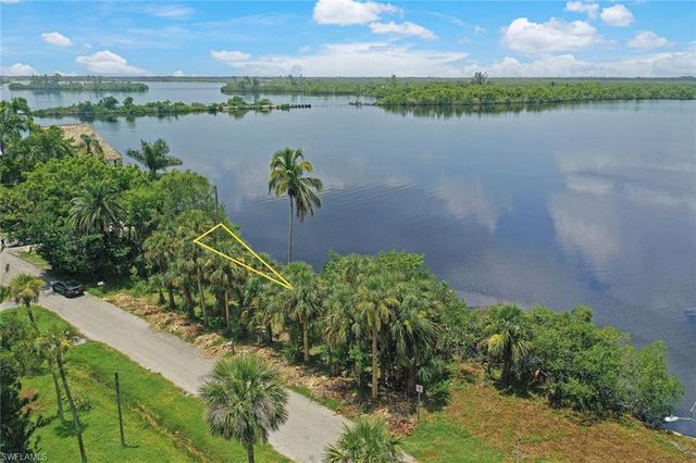4844-4846 E Riverside DR, Fort Myers, FL 33905