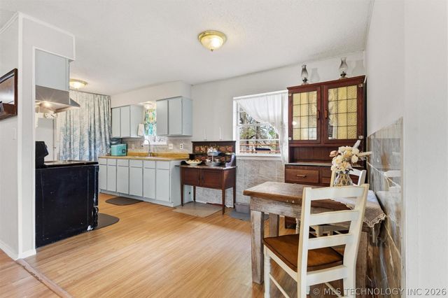 2628 E 2064 Road, Hugo, OK 74743