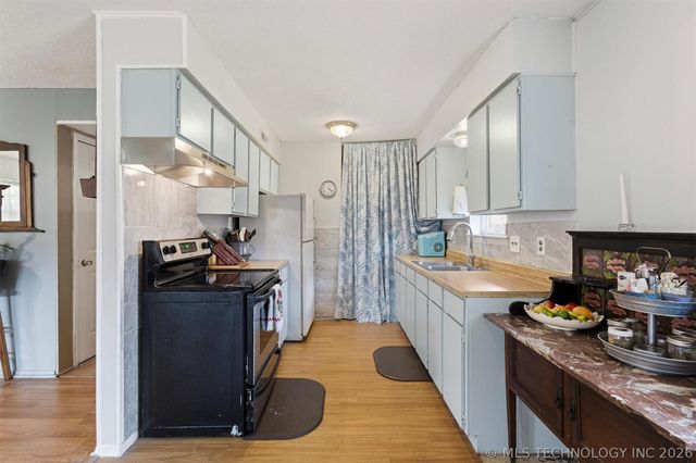 2628 E 2064 Road, Hugo, OK 74743