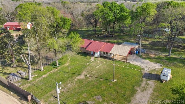 2628 E 2064 Road, Hugo, OK 74743