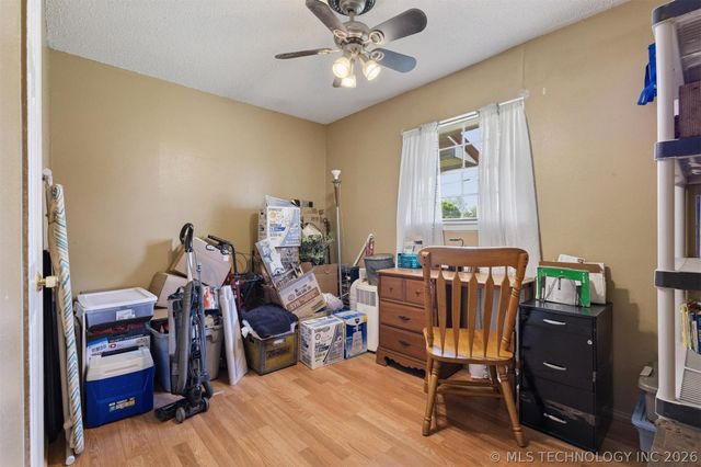 2628 E 2064 Road, Hugo, OK 74743