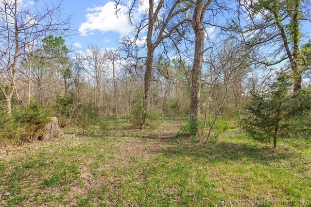 2628 E 2064 Road, Hugo, OK 74743