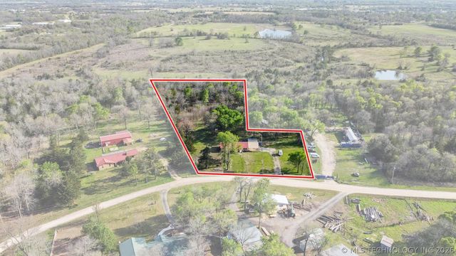 2628 E 2064 Road, Hugo, OK 74743