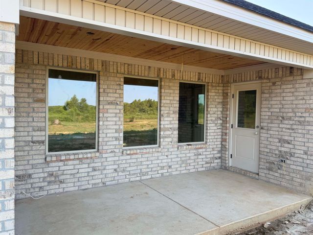 1088 Duke Drive, Bauxite, AR 72011