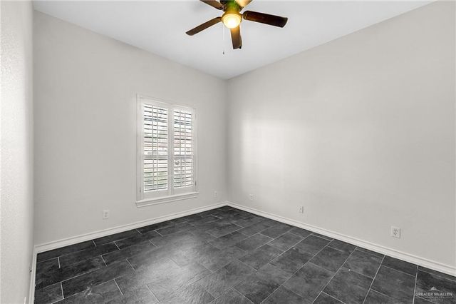 1104 N Boston College N Drive, Edinburg, TX 78541