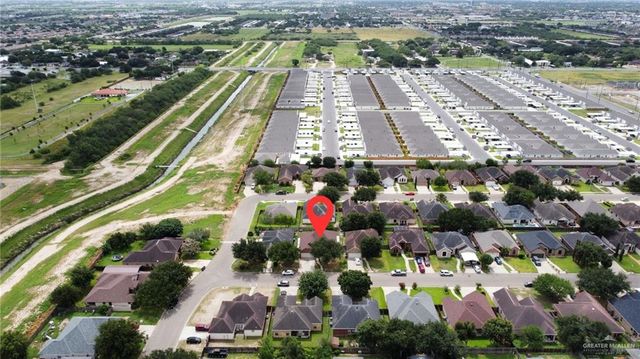 1104 N Boston College N Drive, Edinburg, TX 78541