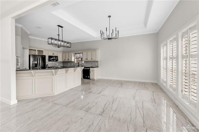 1104 N Boston College N Drive, Edinburg, TX 78541