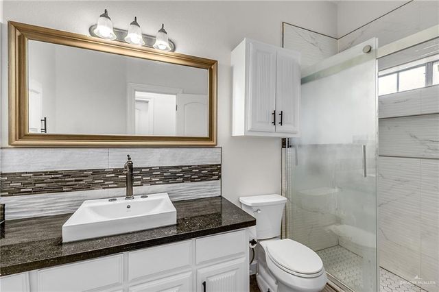 1104 N Boston College N Drive, Edinburg, TX 78541