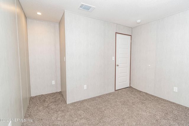 6171 BILL DAVIS Road, Glen St. Mary, FL 32040