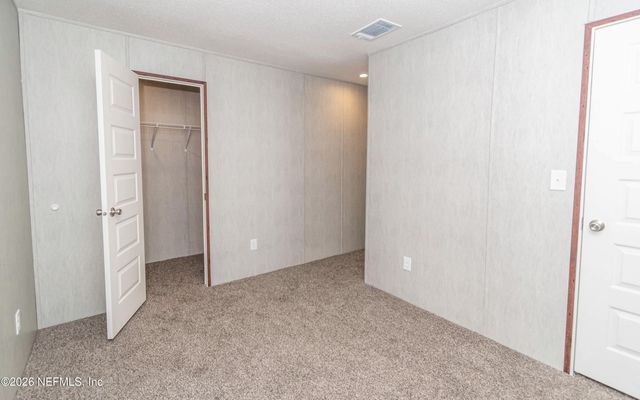 6171 BILL DAVIS Road, Glen St. Mary, FL 32040