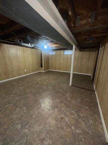 13348 Walnut Street, Southgate, MI 48195