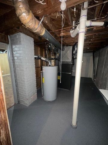 13348 Walnut Street, Southgate, MI 48195