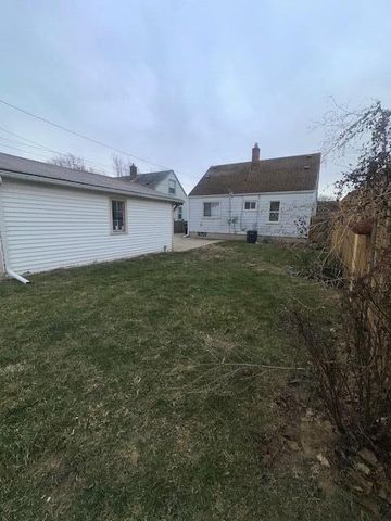 13348 Walnut Street, Southgate, MI 48195